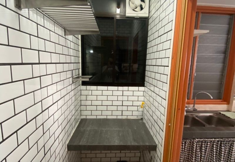 Vista Pinggiran, Taman Pinggiran Putra