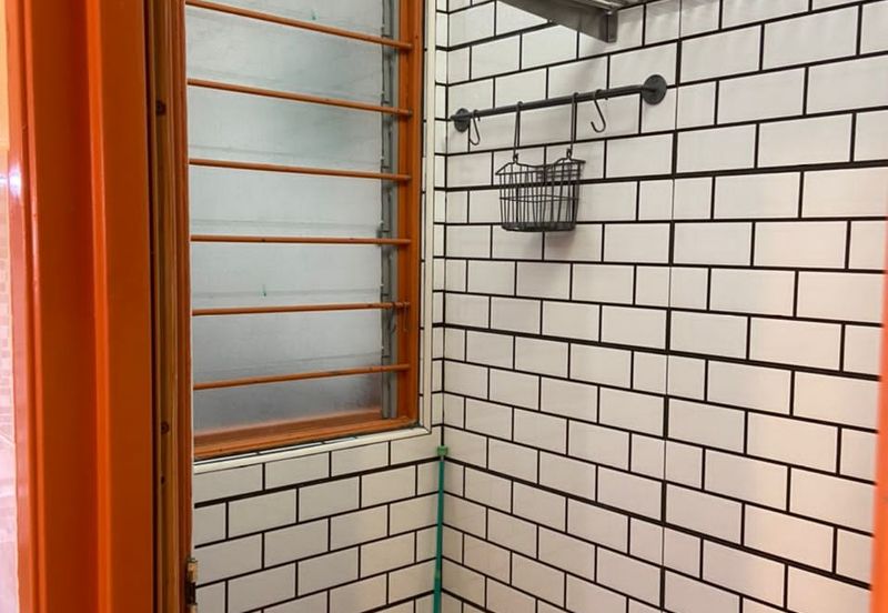 Vista Pinggiran, Taman Pinggiran Putra