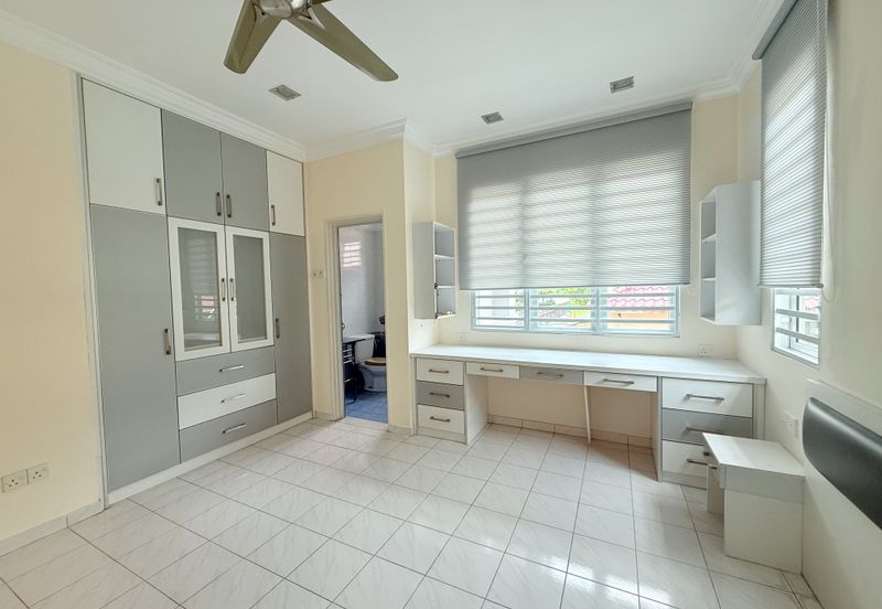 Bandar Mahkota Cheras