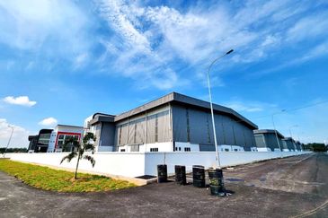 Suria Industrial Park (SIP)