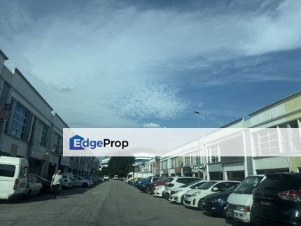 Dutamas Shoplot ground floor beside Columbia Aeon Cheras Selatan , Selangor, Cheras