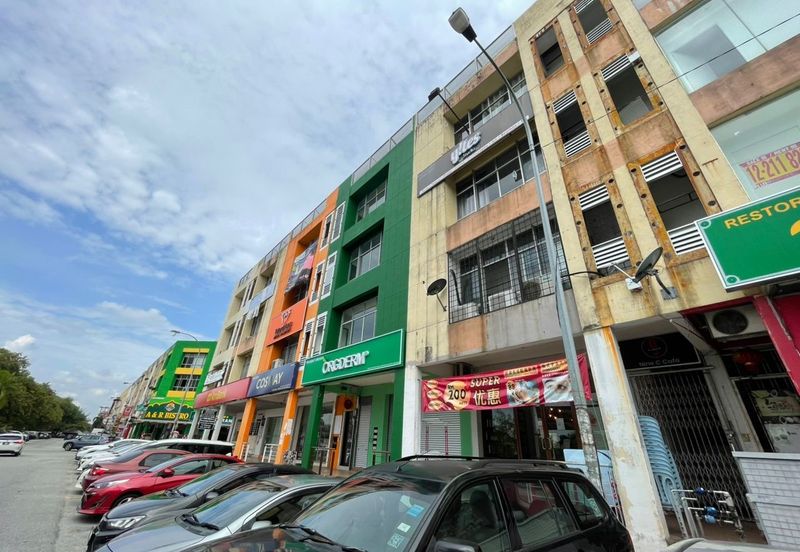 Bandar Mahkota Cheras