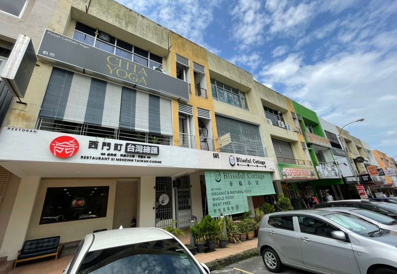 Bandar Mahkota Cheras