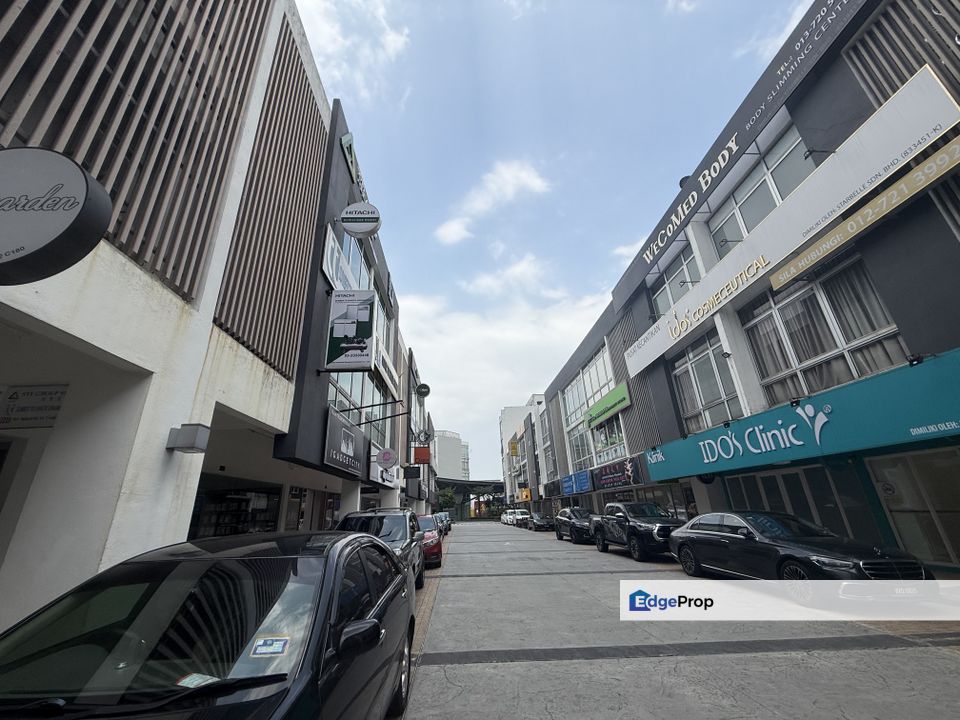 C180 cheras traders square facing main road cheras Balakong , Selangor, Cheras South