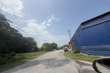 Taman bangi jaya Semenyih single storey corner warehouse 