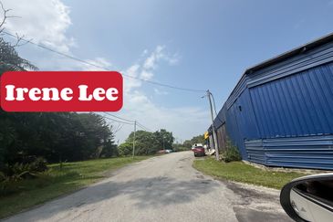 Taman bangi jaya Semenyih single storey corner warehouse 