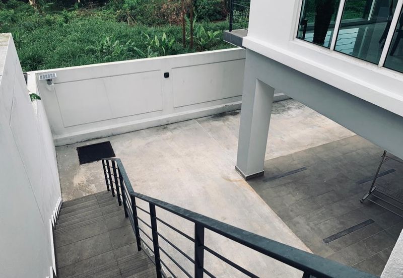 3.5 Sty Bungalow, Cheapest in Cheras