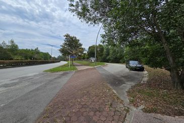 Bukit Jelutong Industrial Park