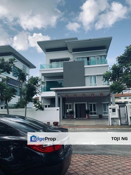 Renovated 3.5-Storey Bungalow with Lift | Freehold | Sering 12 Avenue, Cheras, Selangor, Cheras