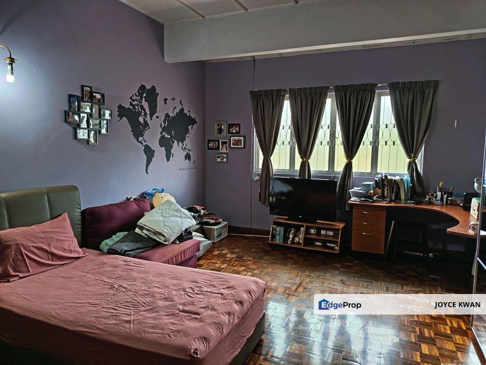 ROOMS TO-LET - 1 BIG ROOM! FACING FIELD!, Selangor, Petaling Jaya