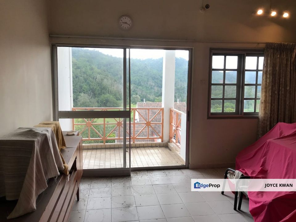 FACING GOLF COURSE! HIGH FLOOR WITH SPIRAL STAIRCASE!, Pahang, Bentong