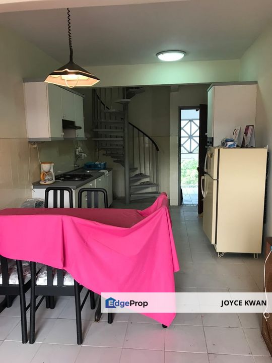 FACING GOLF COURSE! HIGH FLOOR WITH SPIRAL STAIRCASE!, Pahang, Bentong