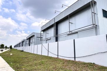 Elmina Business Park