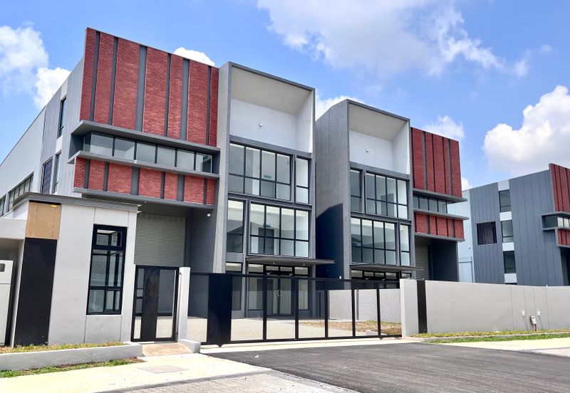 Elmina Business Park