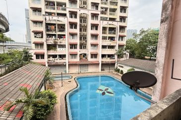 Ixora Apartments