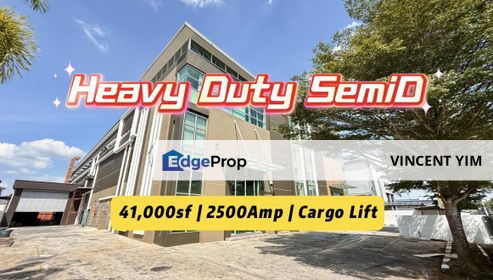 Heavy-Duty Factory: 26ft Ceilings, 2500Amp Power, Cargo Lift – Near NKVE/DASH!, Selangor, Shah Alam