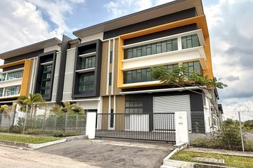 Cipta Industrial Park @ Serenia City