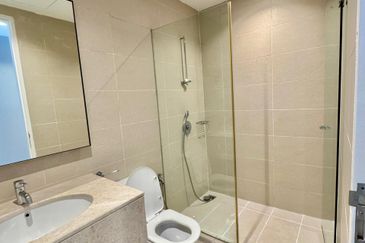 K Residence @ KLCC – Fully Refurbished Luxury Unit