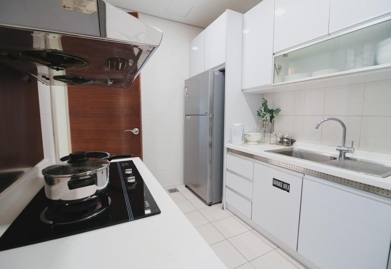 [ BESIDE SHOPPING MALL  ] RM270k