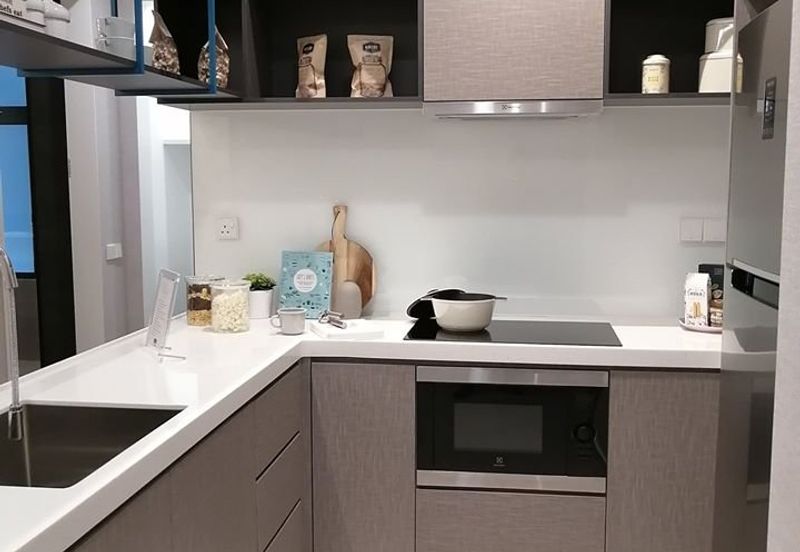 BEST AIRBNB Investment RM 260K Next to Mall 