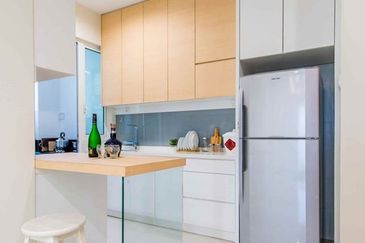 RENTAL COVER INSTALLMENT FREEHOLD CONDO RM350K++