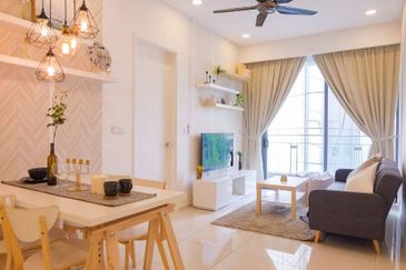  *TIPTOP CHERAS  Luxury Semi-D Condominium