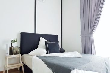 Hilltop Semi-D Condo Super Low Density