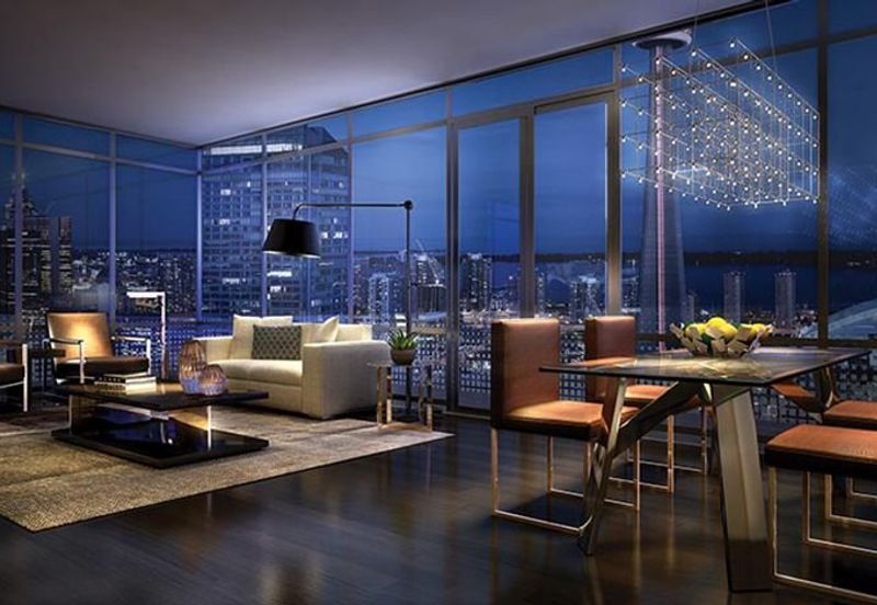 [ Semi-D Condo with 3R3B ][ 10km to City Centre ]