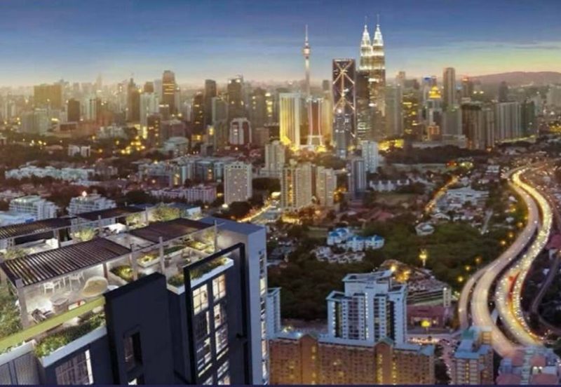 SUPER LOW DENSITY WITH Sky SEMI-D CONDO 