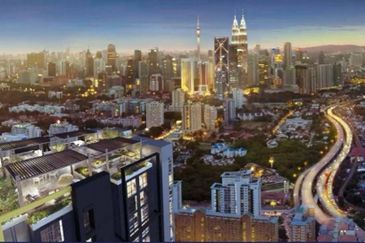 SUPER LOW DENSITY WITH Sky SEMI-D CONDO 