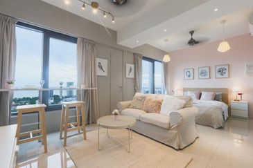 **FULLY FURNISHED CONDO  FOR SALE IN KUALA LUMPUR 