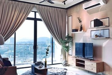 FREEHOLD CONDO RM300K