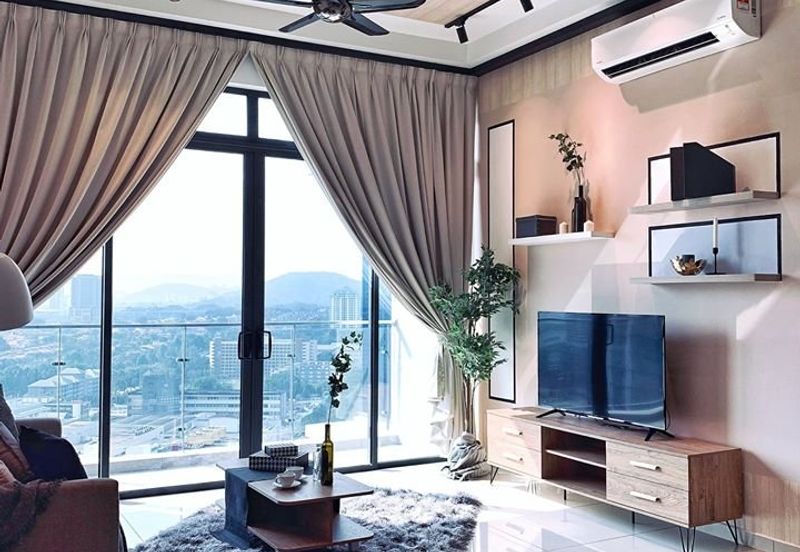 [ BELOW MARKET PRICE ] Freehold Condo 