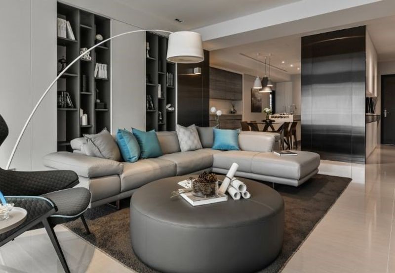 Semi-D Condo FREEHOLD 1300 sqf