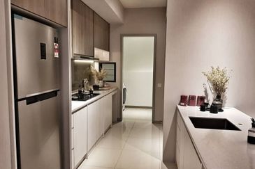 Cash Rebate up to 89k ,1100sf - 1900sf