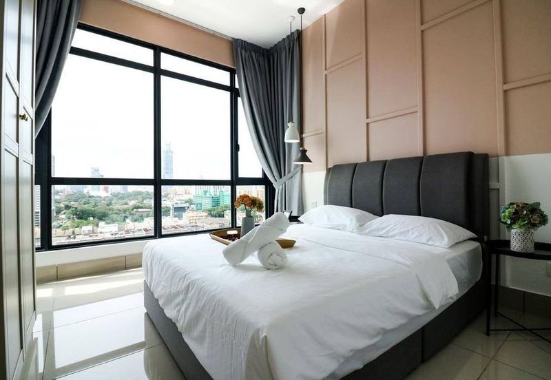 Luxury Hilltop Condominium Skyline View KL City