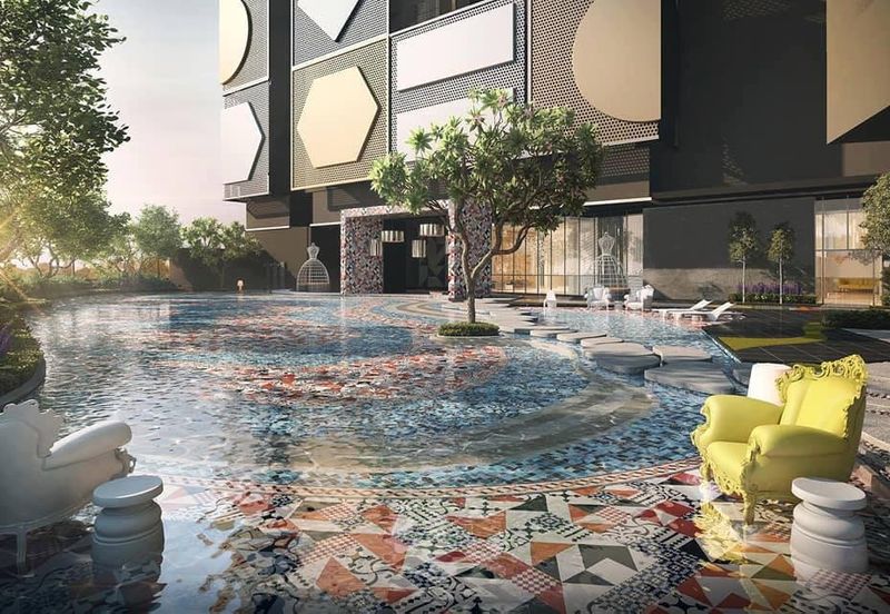 Walking distance 300m to MRT