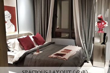 Luxury Sky Semi-D Condo with KLCC Full View 1000sf