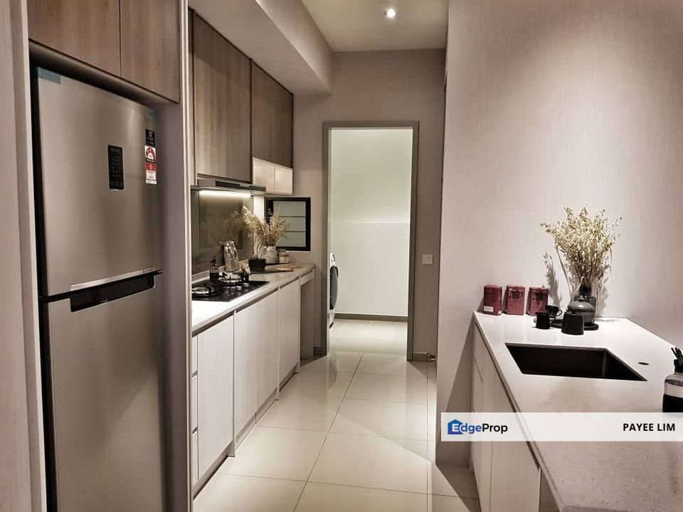 FREEHOLD LOW DENSITY Big Layout Condo , Kuala Lumpur, Country Heights Damansara