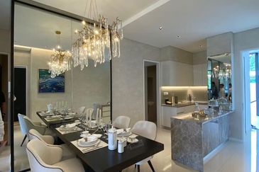 Damansara height FREEHOLD Condo UP TO 2009sqft