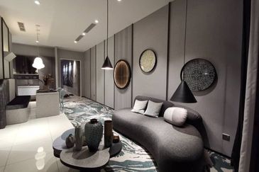 Super Value RM 300K CONDO Near University, mall 