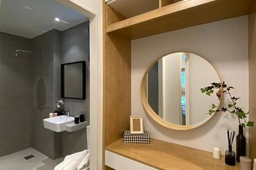 Ampang Best investment 150m to LRT 3.8KM KLCC 