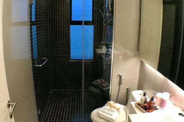 Kajang Freehold 4R3B installment RM1100 only