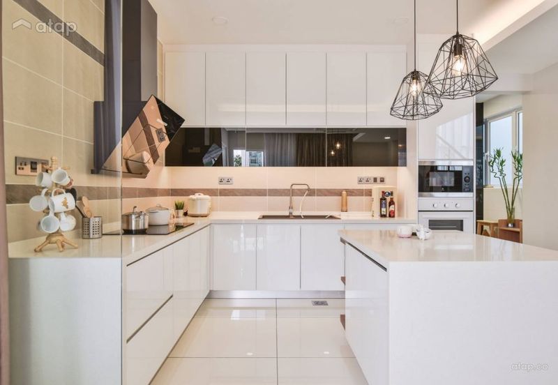  Fully Furnished Condo 3km to Pavliion 2