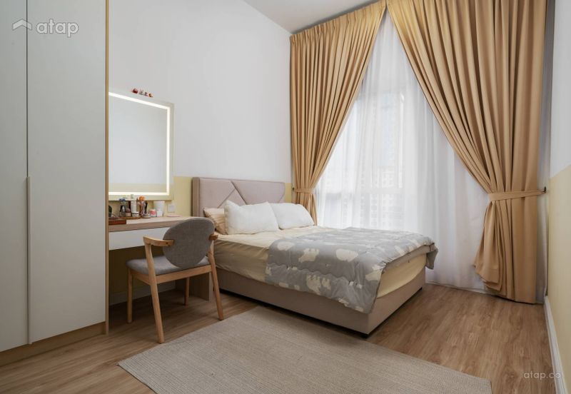 Next to LRT in Bukit Jalil New Freehold Condo 