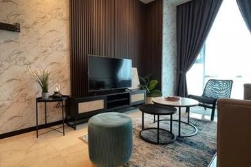 Fully Furnished and 88k cashhback Condo Only Monthly 1800