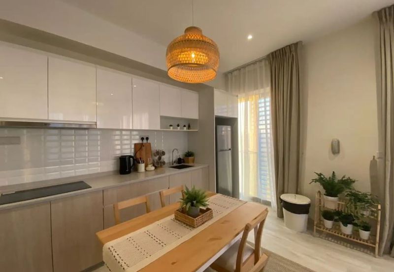 199unit Smart Home Condo with furnished 