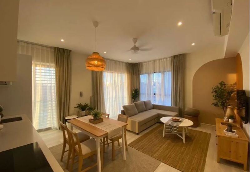 199unit Smart Home Condo with furnished 