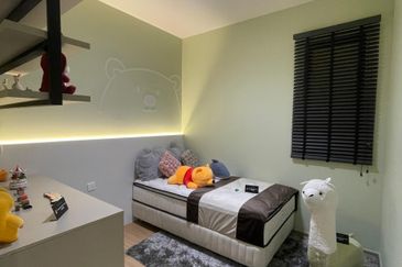 Super luxury Big layout Low density Residential Title 