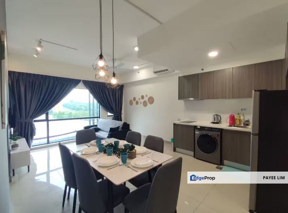 Next to LRT salak south only RM14xx, Kuala Lumpur, Salak Selatan